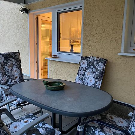 Ferienwohnung Im Gruenen Eg Mit Terrasse Herdecke Exterior foto